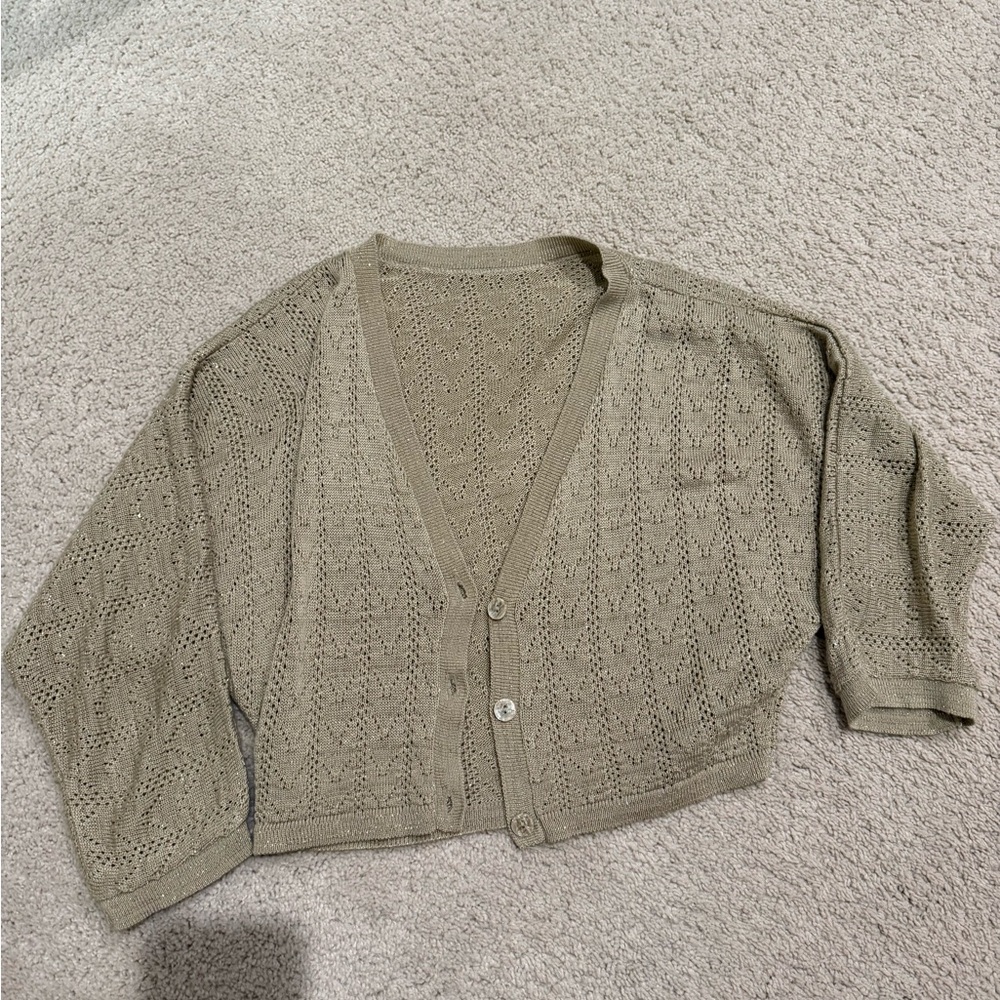 3/4 sparkly gold sweater